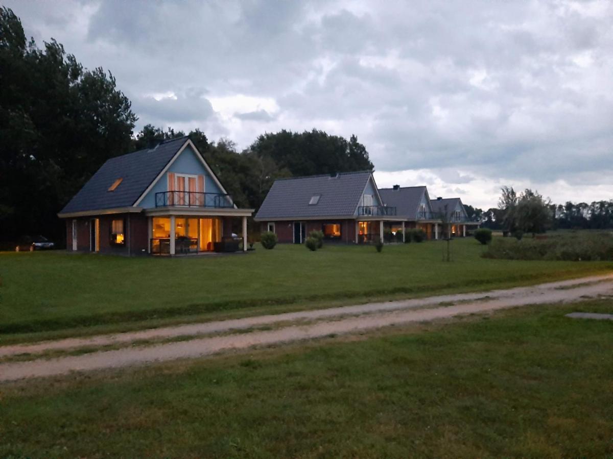 Villapark Lauwerssee Kollumerpomp Extérieur photo
