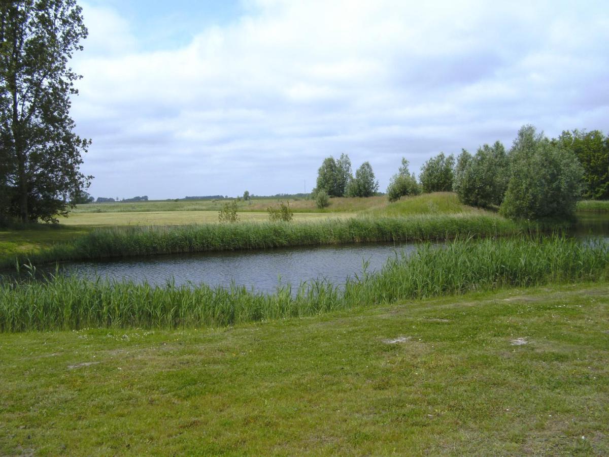 Villapark Lauwerssee Kollumerpomp Extérieur photo